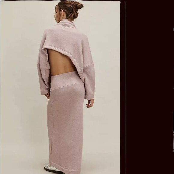 NWT Miley Reversible Set Top, Size XS, Free-est, Wet Plaster Color (ONLY TOP) - Picture 2 of 7